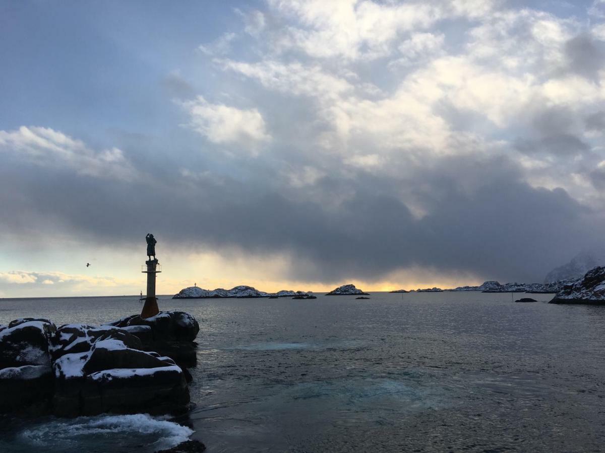 Svinoya, Hyggelig Leilighet Svolvær Exteriör bild