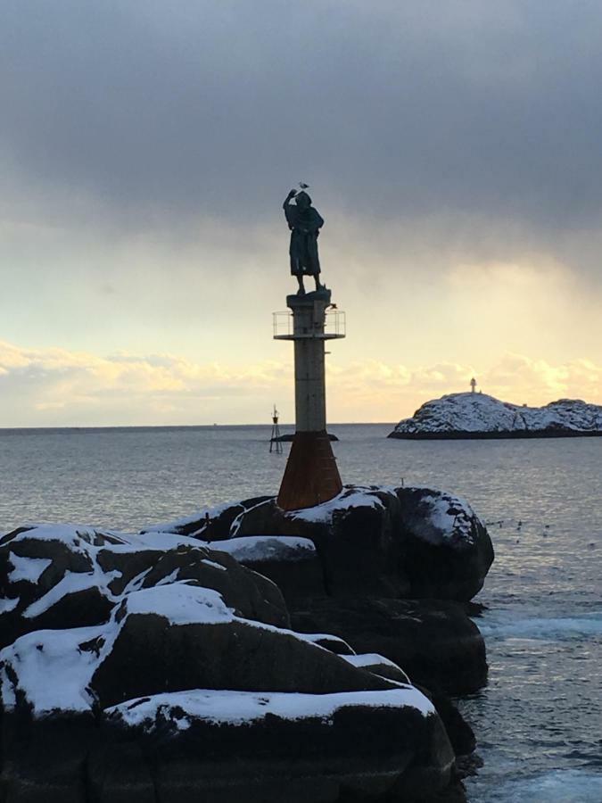 Svinoya, Hyggelig Leilighet Svolvær Exteriör bild